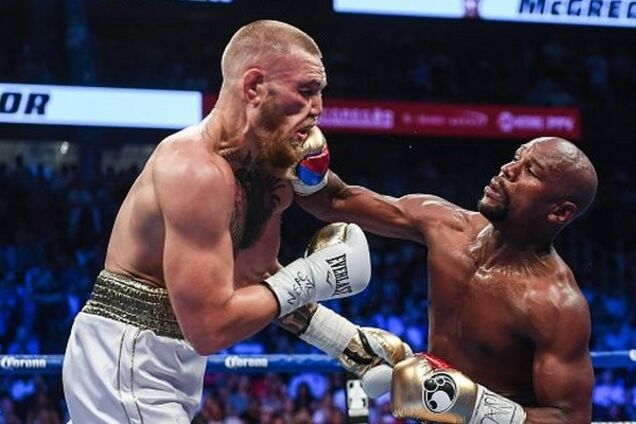 Реванш століття: Мейвезер влаштував брудну провокацію МакГрегору - фотофакт