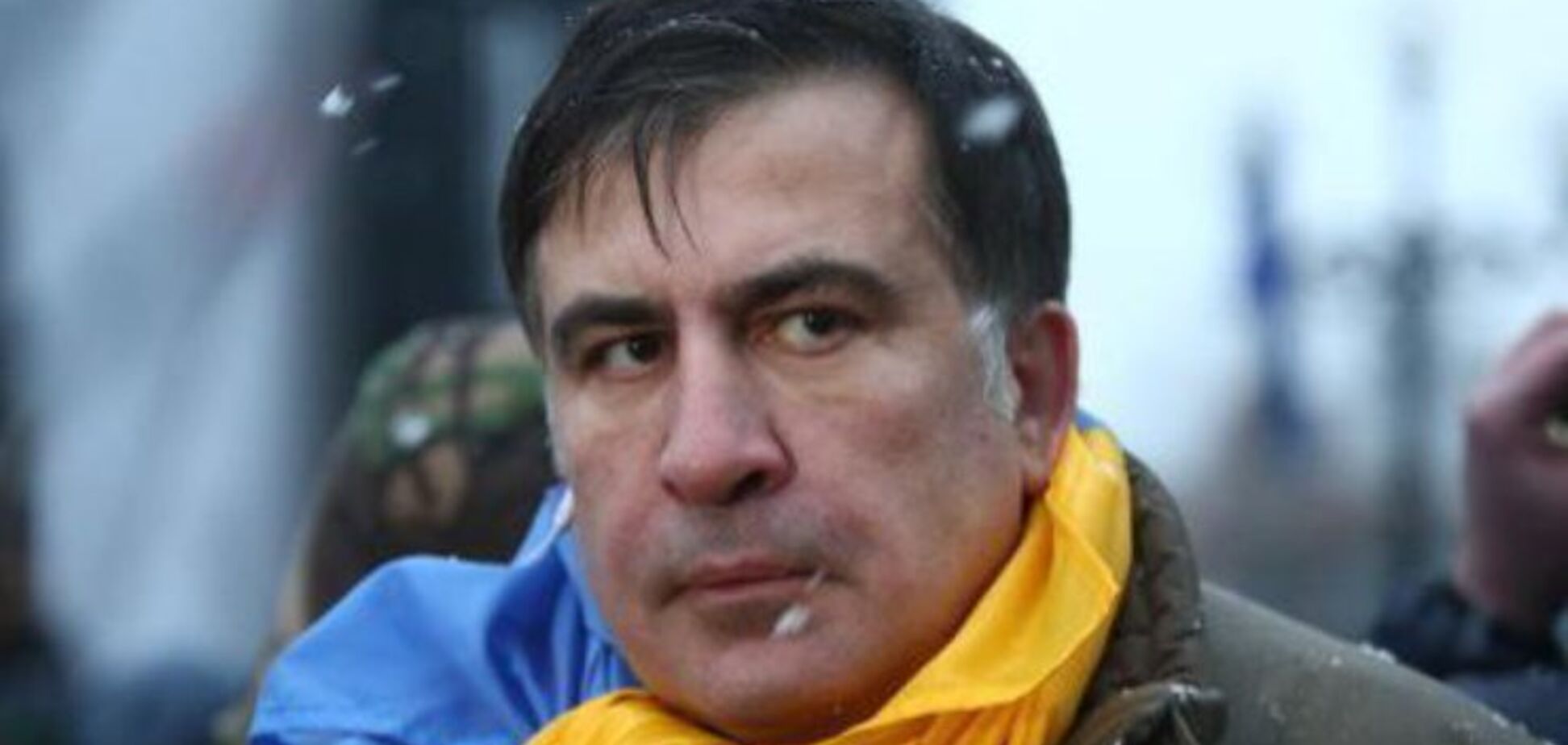 Тянули за волосы: появилось полное видео задержания Саакашвили