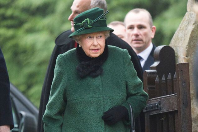 У Великобританії почали таємні переговори про зміну Єлизавети II