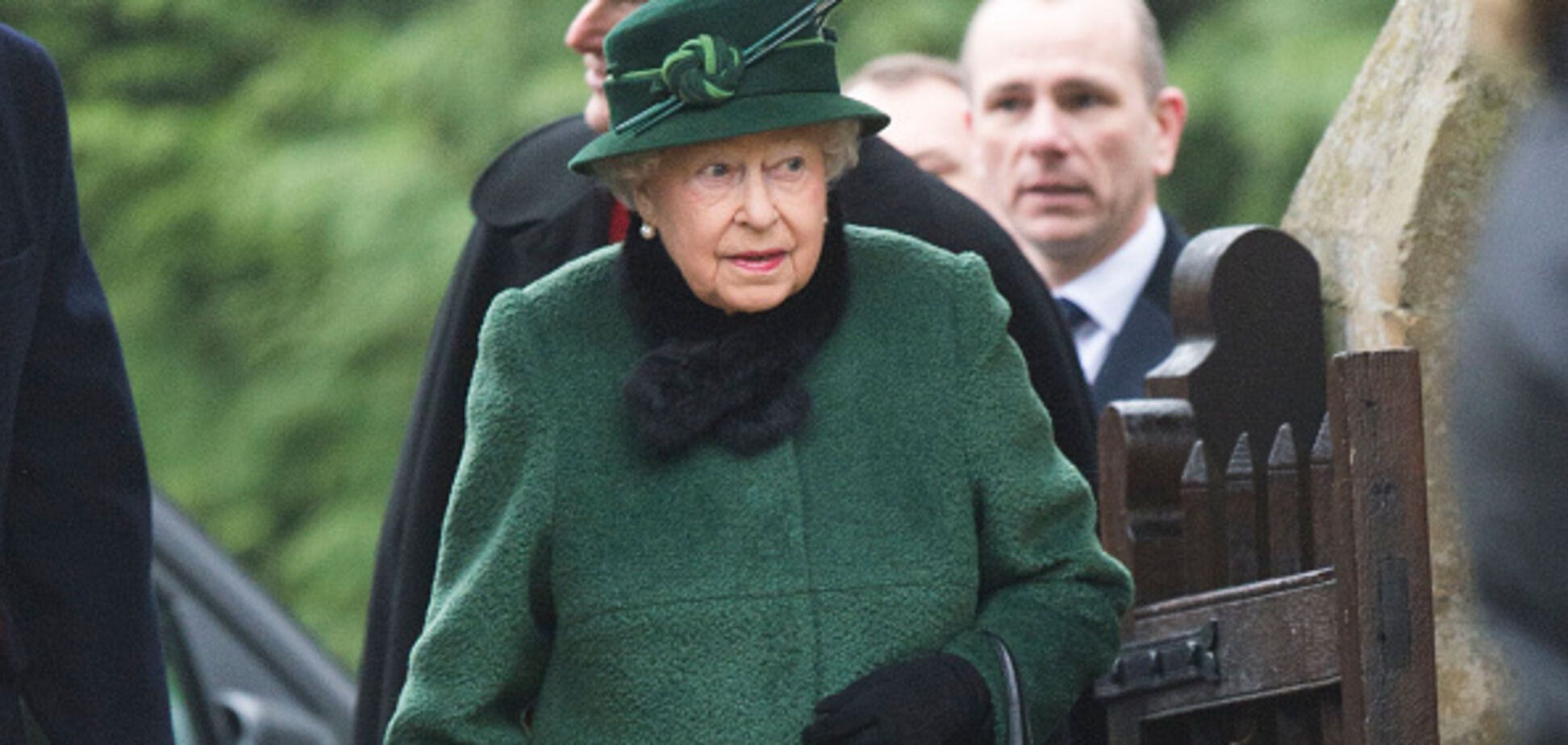 В Великобритании начали тайные переговоры о смене Елизаветы II