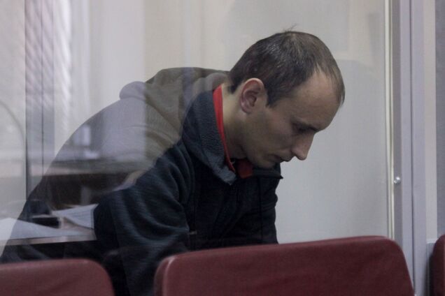 Продалися Росії: суд посадив двох військових-зрадників на 13 і 14 років