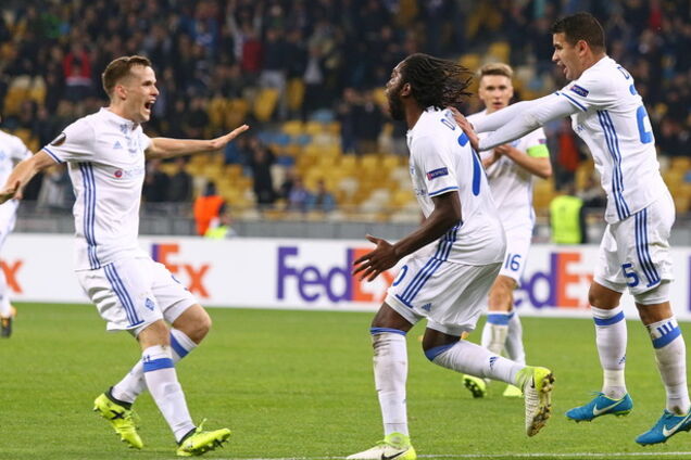 Идет второй тайм! АЕК - Динамо: онлайн-трансляция матча 1/16 финала Лиги Европы