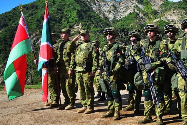 Не Россия: сосед Украины вызвался отправить миротворцев на Донбасс