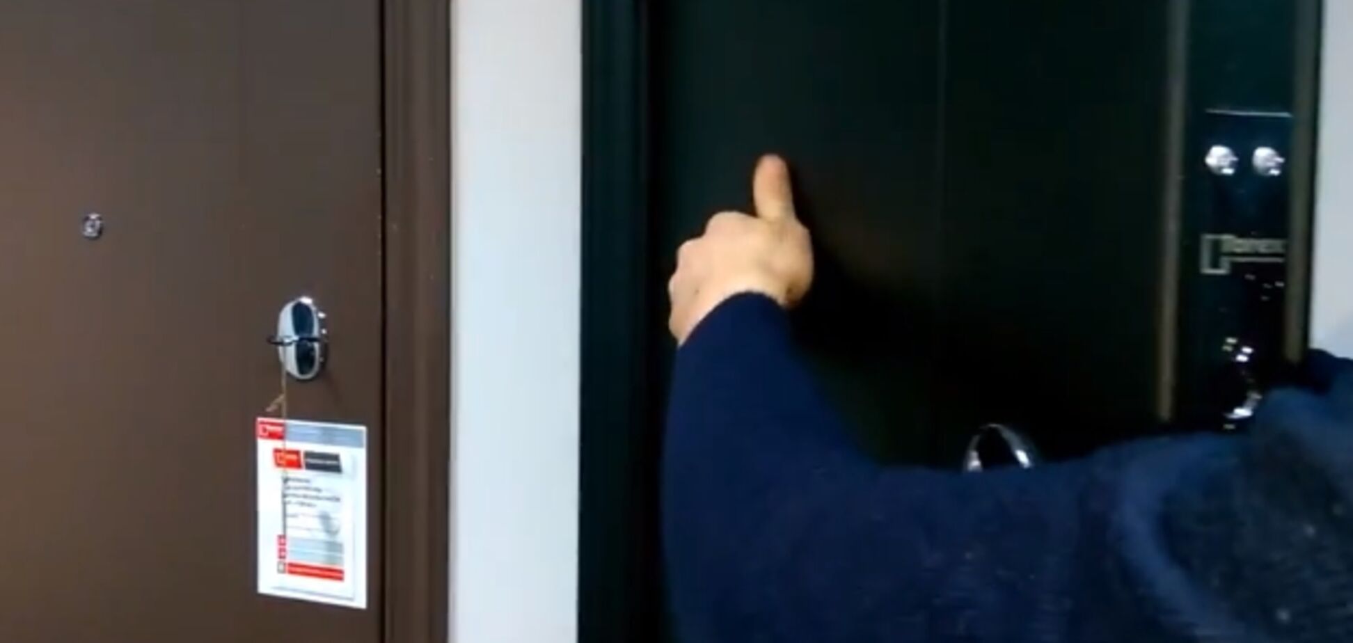 Ставят метки на дверях: киевлян напугали странные гости
