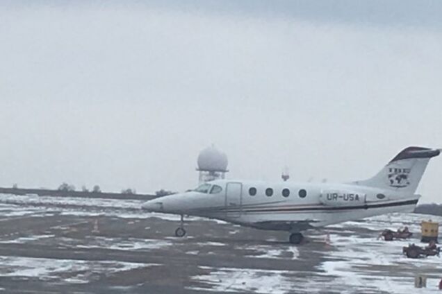 Самолет Саакашвили