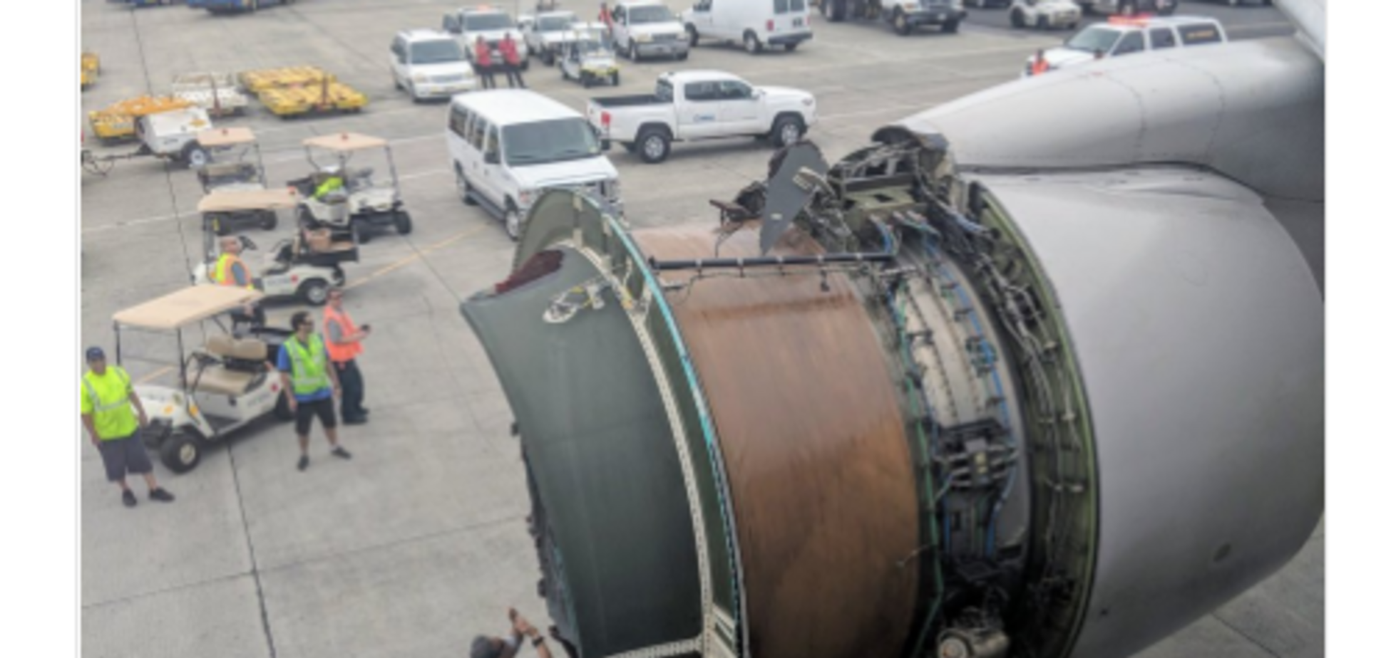 Літак зруйнувався у польоті