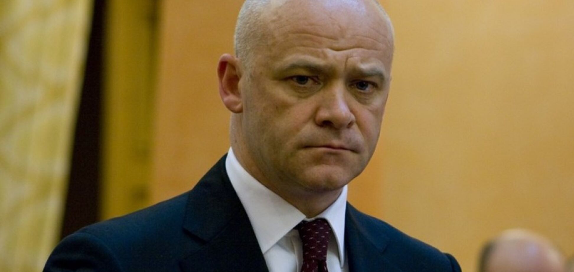 Суд над Трухановим: під будівлею помітили спортивних молодиків