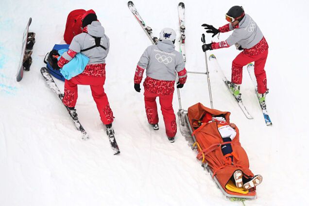 Жуткое падение 16-летнего олимпийца повергло в шок зрителей на Играх-2018: видеофакт