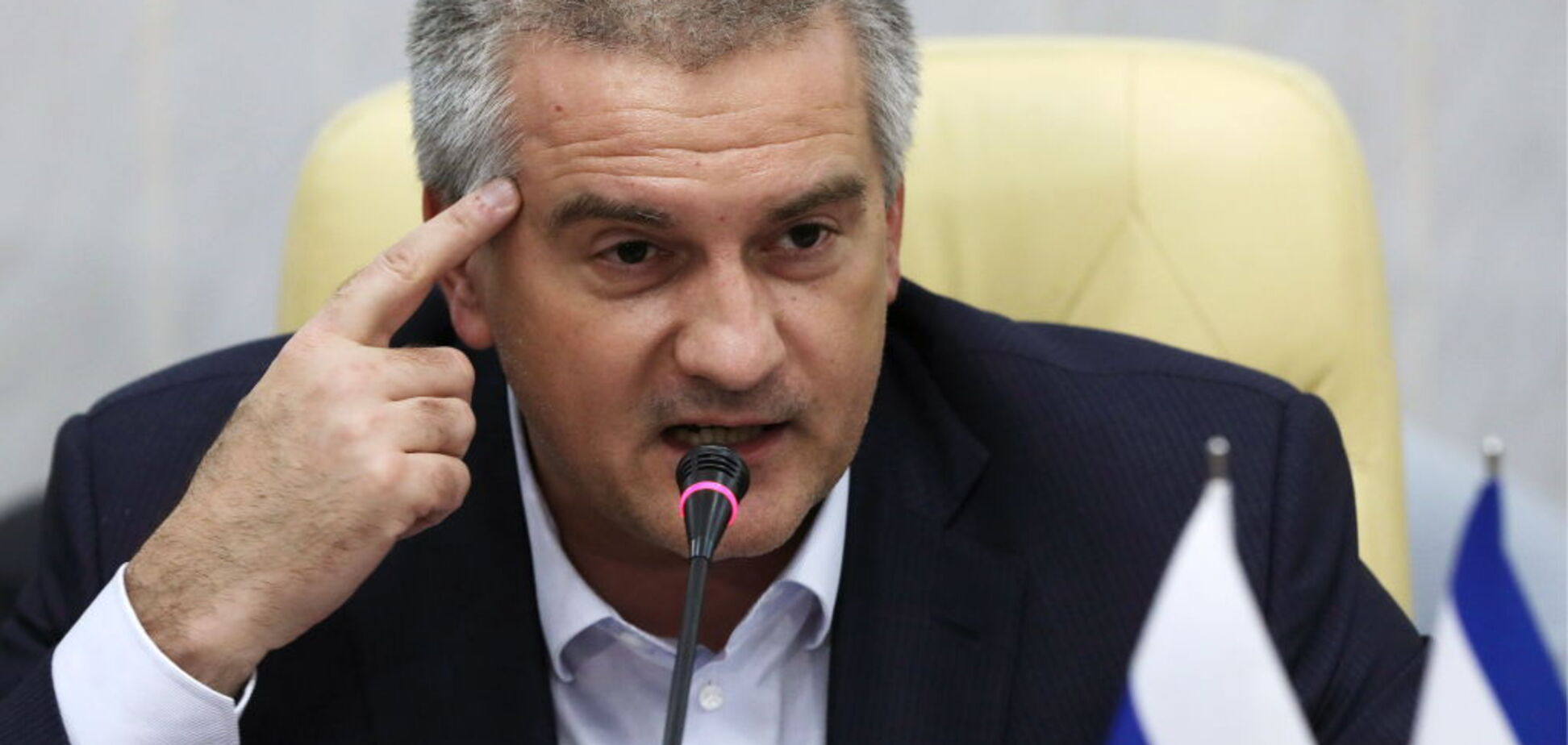 Крымчанами руководит страх