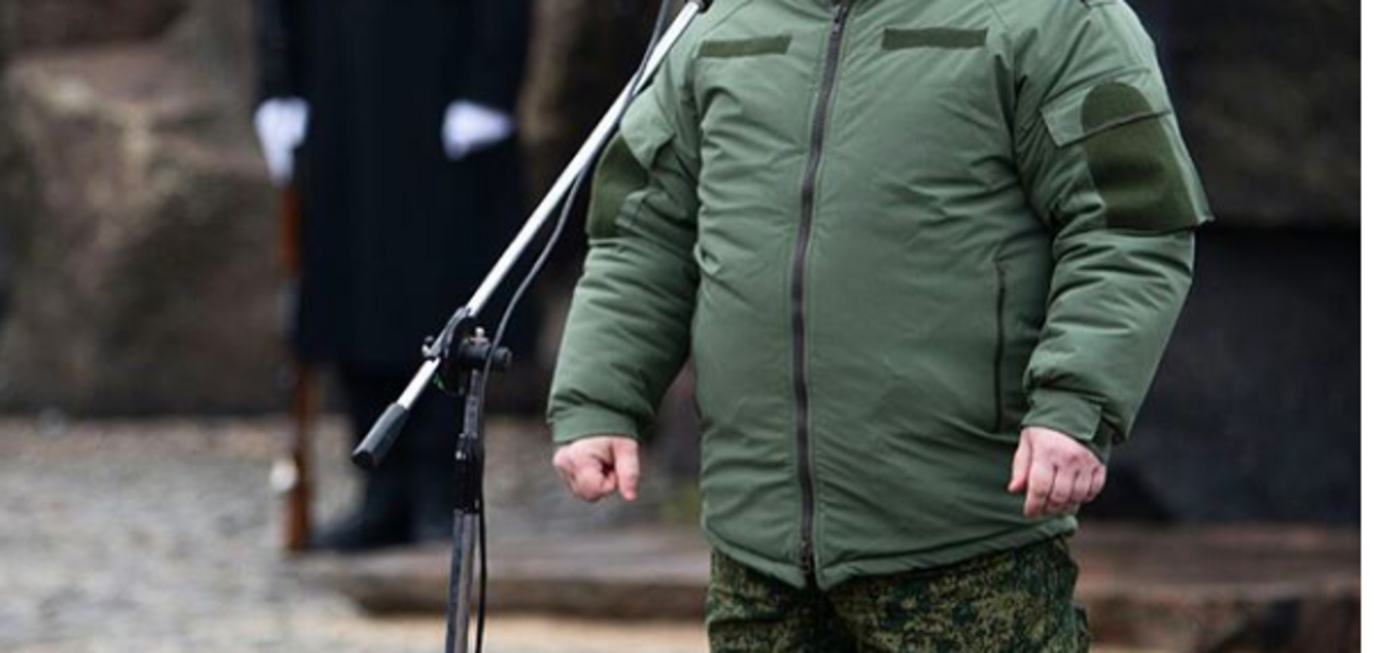 Для трибуналу: 'міністр оборони 'ДНР' похвалився фото з Захарченком