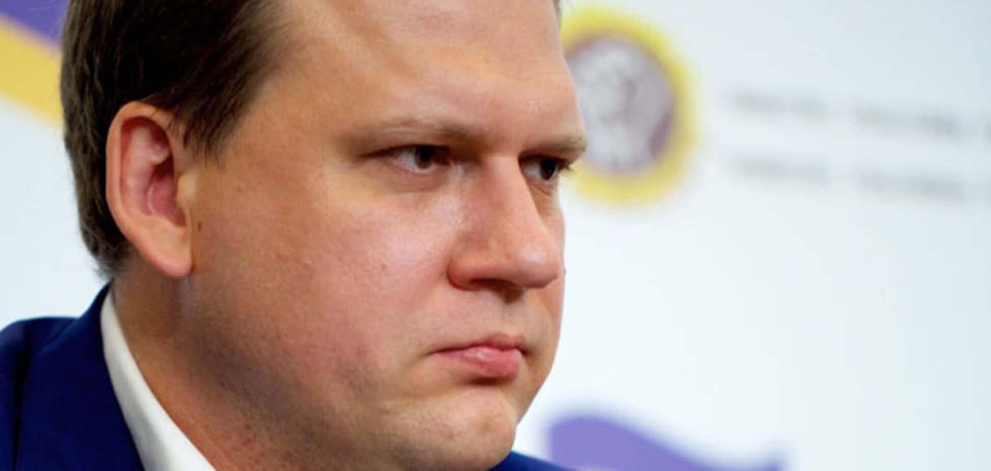 'Буде вам російська мова': ведучий-втікач з України зголосився бути перемовником щодо Донбасу