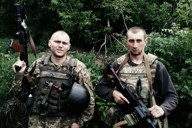 Розстріл морпіхів на Донбасі: з'явилися фото та імена загиблих