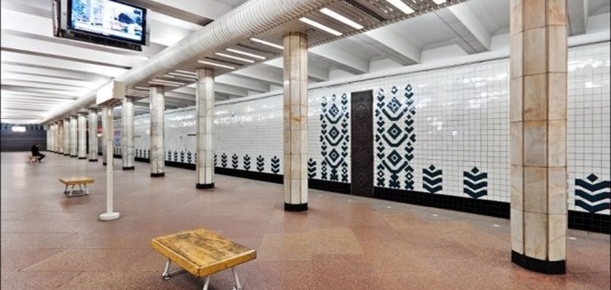 Ремонт не делали полвека: одну из станций метро Киева закроют