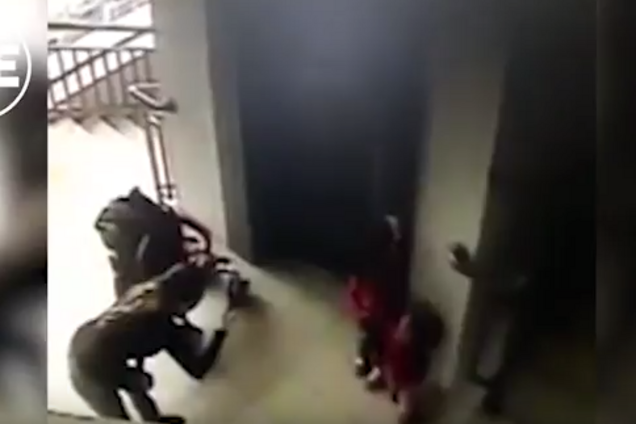 В России малыш стал жертвой селфи матери