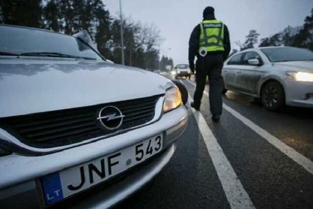 Авто на 'евробляхах' в Украине:  стало известно, как наказывают водителей