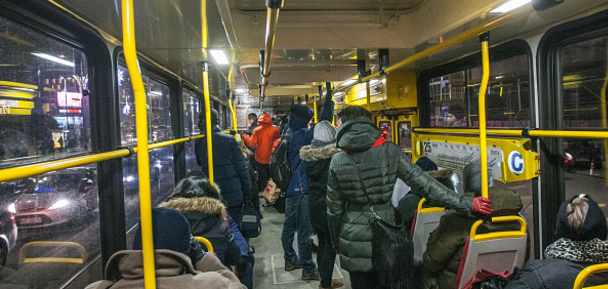 У Польщі українців побили в автобусі через їхню національність