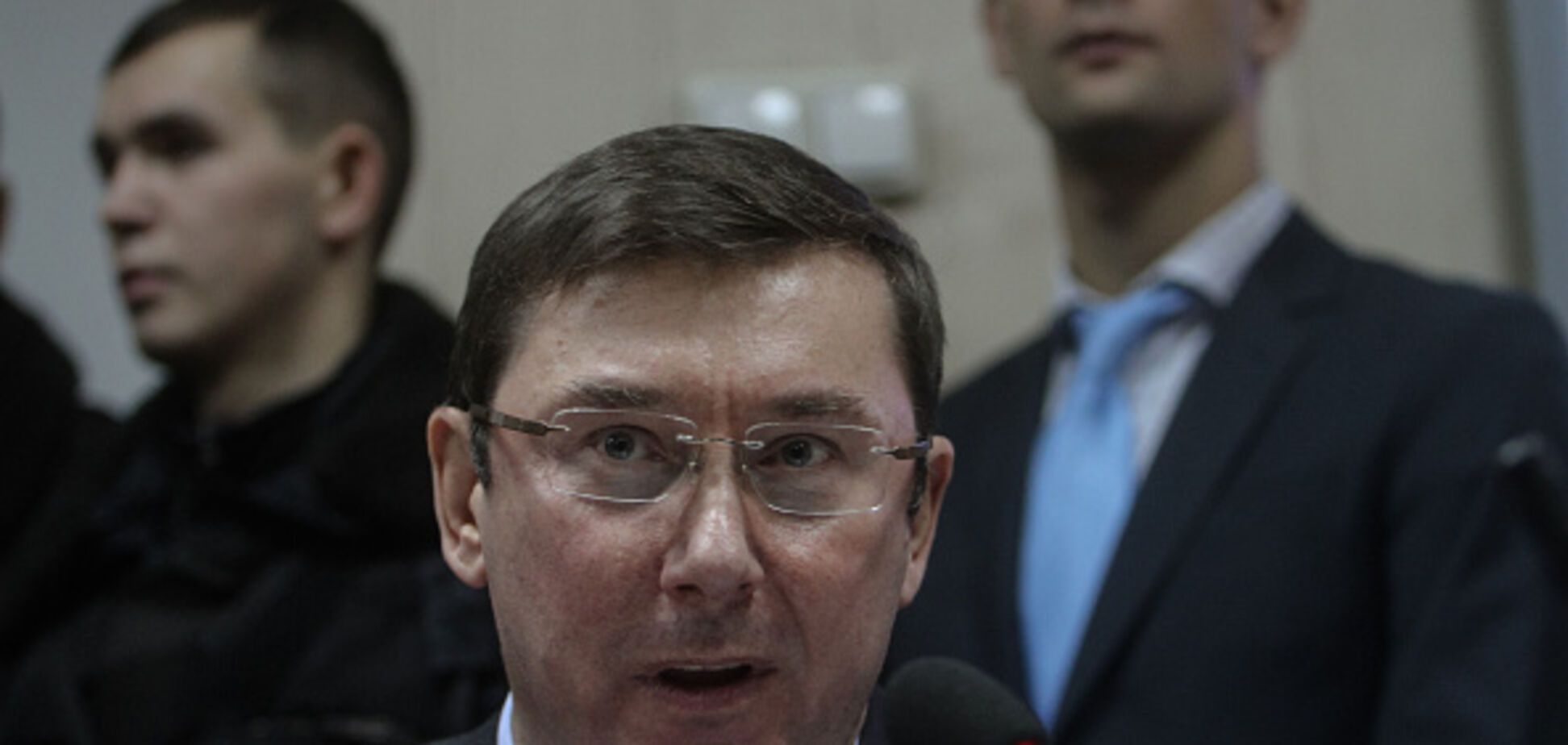 Луценко придумал наказание для судей, отпускающих коррупционеров