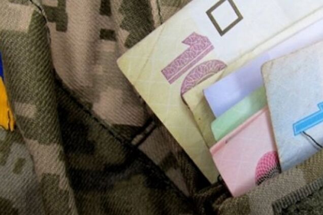 Кабмін підняв пенсії військовим: коли та на скільки вони виростуть