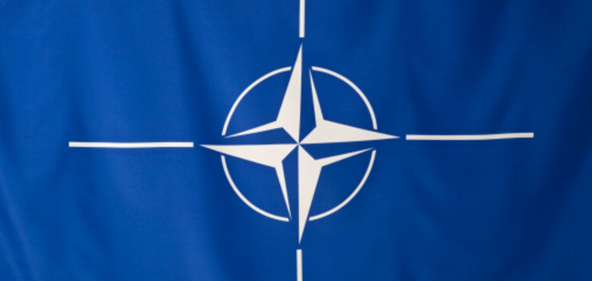 НАТО не спешит принять Украину: названа причина 