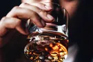 Ученые выяснили, на сколько алкоголь сокращает жизнь