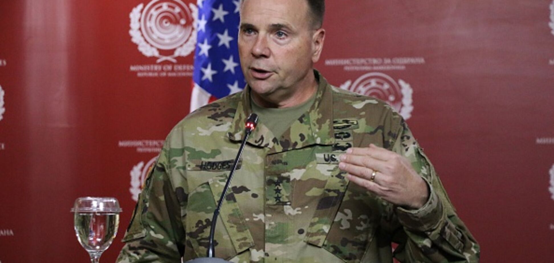Миротворцы не будут отвоевывать Донбасс у России - американский генерал