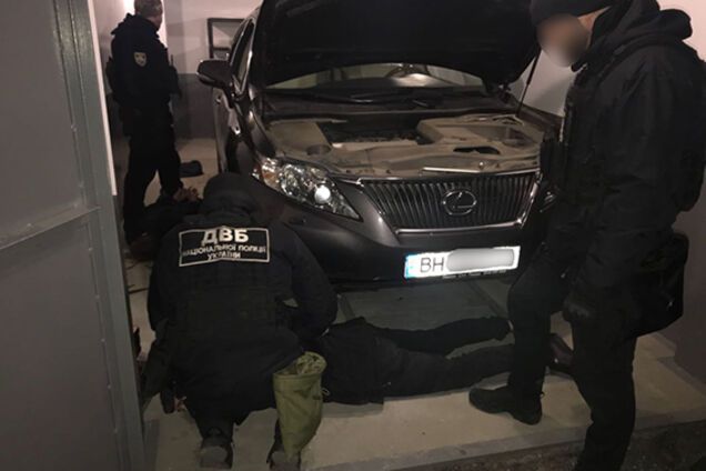 В Одесі викрили банду викрадачів елітних авто