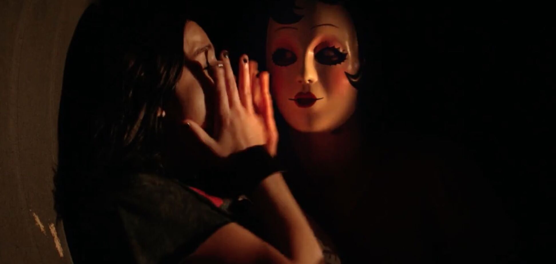 'Незнакомцы': первый трейлер нового хоррора с Кристиной Хендрикс