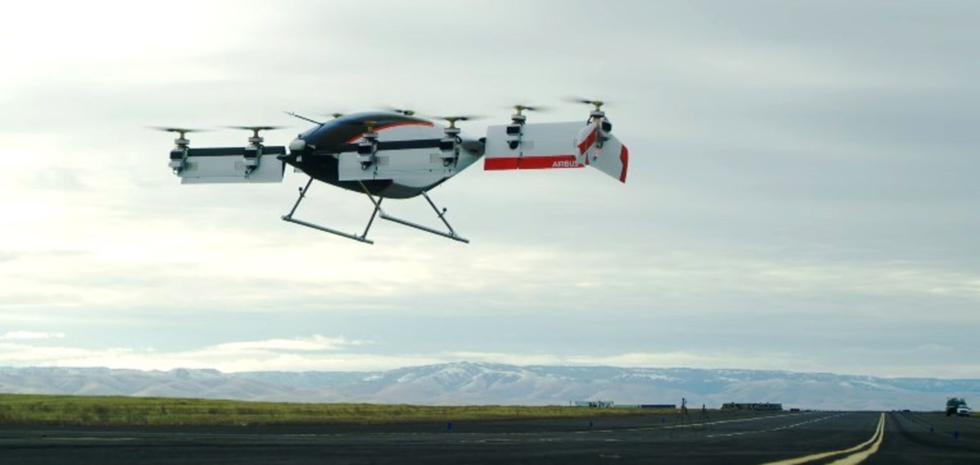 З'явилося відео випробувань першого літаючого таксі