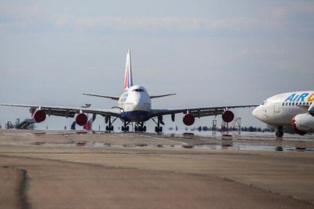 Померла пасажирка: у Росії сталася чергова НП з літаком