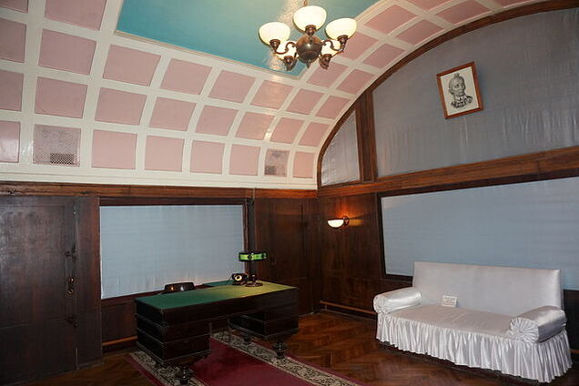 Путин тащит Россию в 'бункер Сталина'