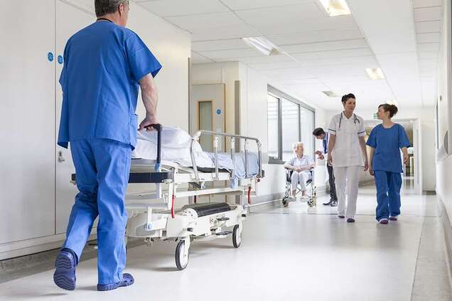 'Могильный' дизайн в больнице на Львовщине вызвал волну насмешек