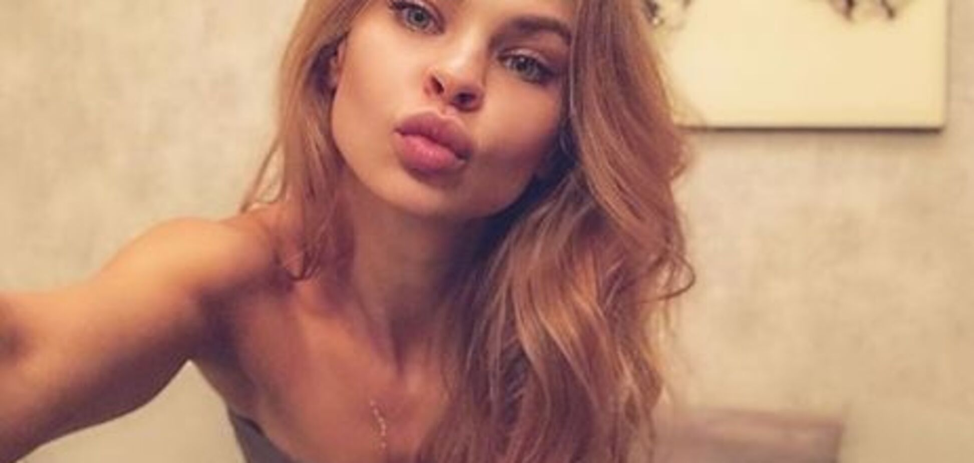 Настю Рибку затримали під час секс-тренінгу в Таїланді