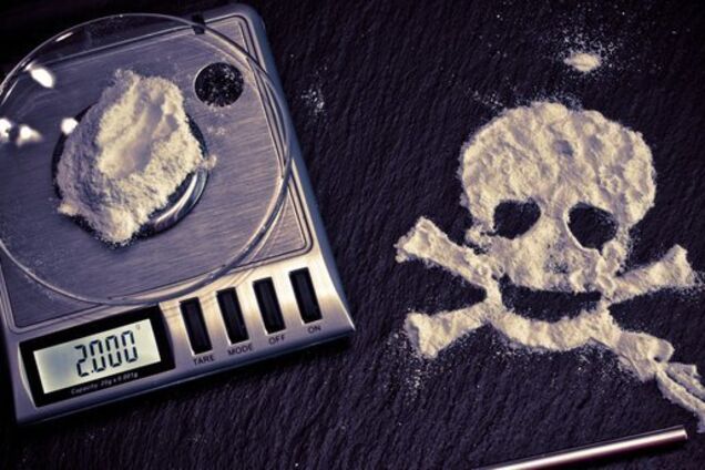 Из России поставлялись оружие и наркотики