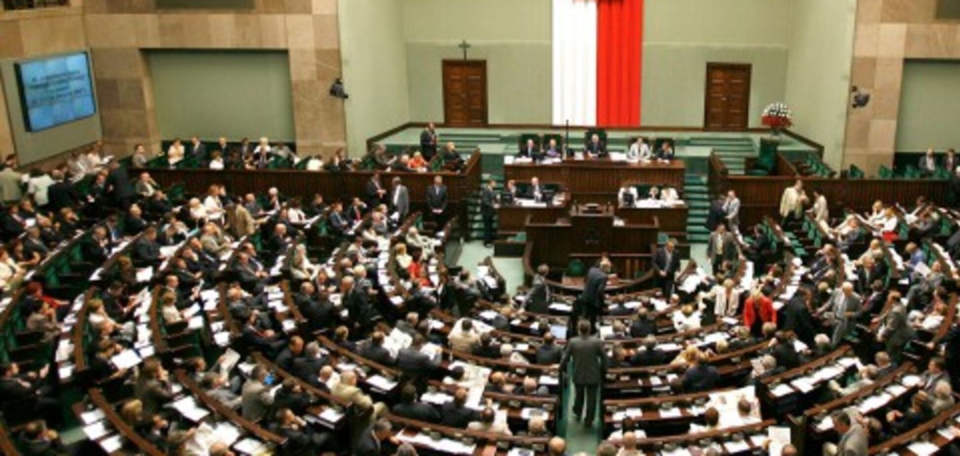  Испугались? В Польше заговорили об уступках по 'антибандеровскому закону'