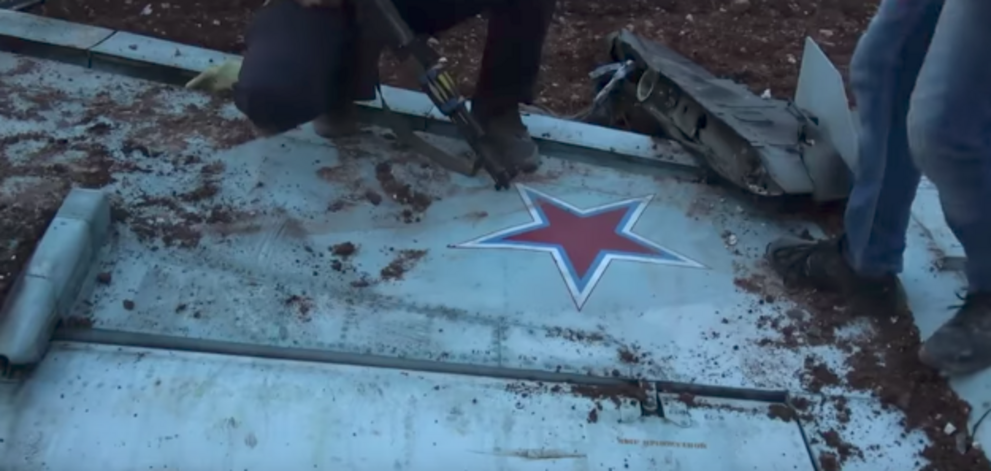 В Сирии сбили Су-25: появились фото погибшего пилота