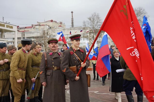 Новости Крымнаша. Крым попал в клетку насилия, беззакония и безумного фарса