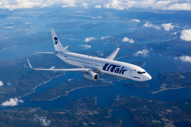 Самолет Utair