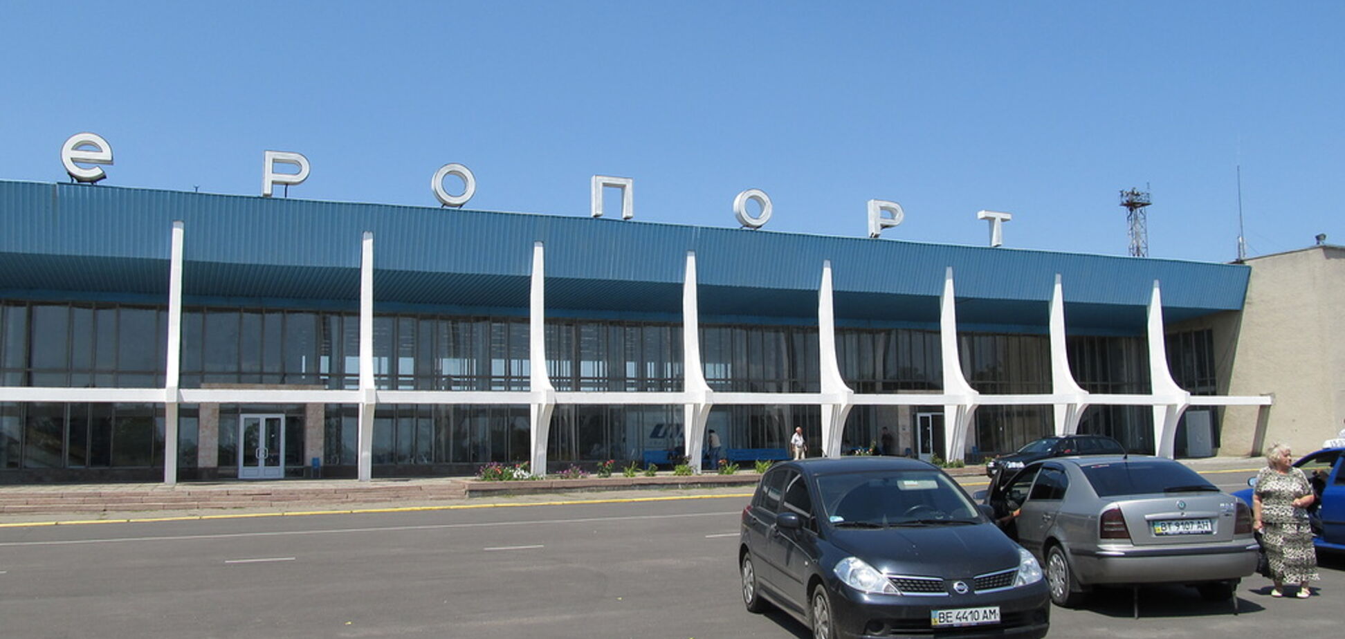 Договор на 100 млн: тендер на ремонт аэропорта Николаева выиграла фиктивная фирма