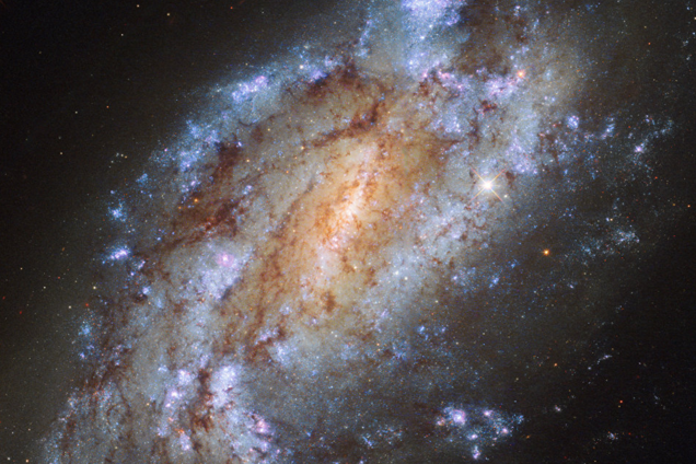 Ученые показали самую одинокую галактику во Вселенной
