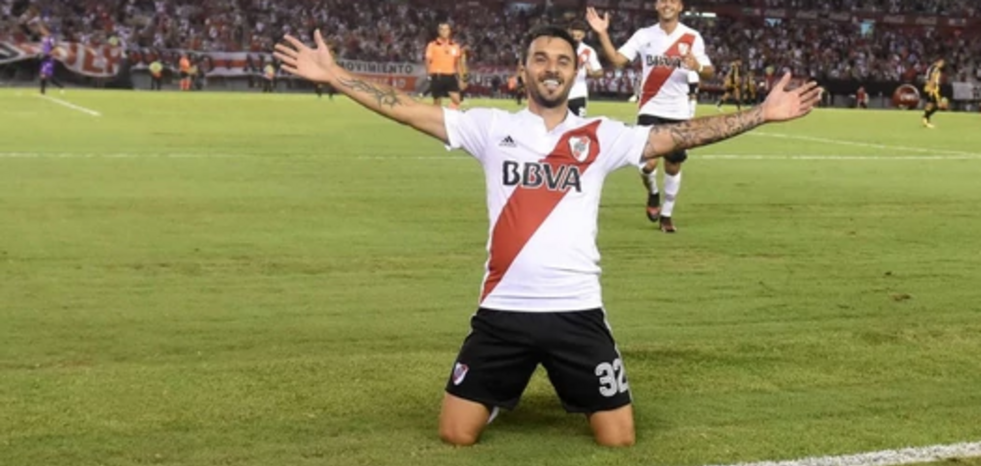 Аргентинський футболіст забив феноменальний гол, обігравши сімох суперників: відео шедевра