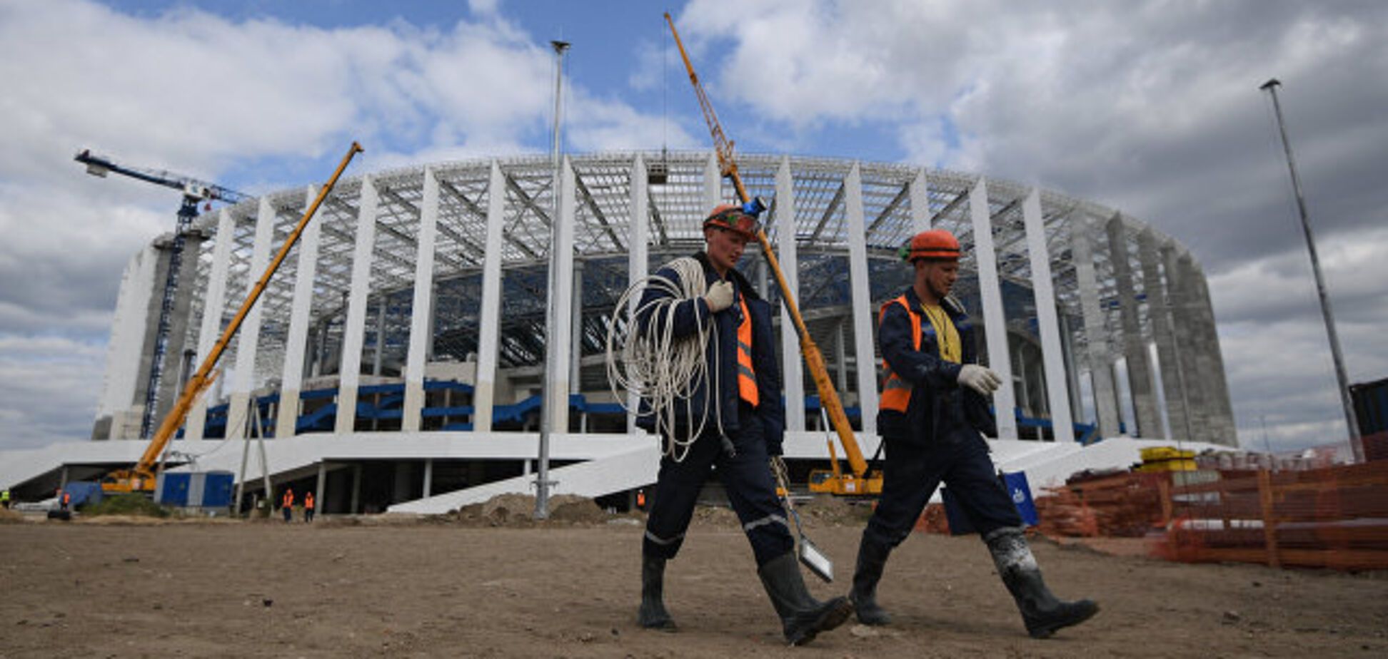 Иски на три миллиарда: в России начался переполох со стадионами ЧМ-2018