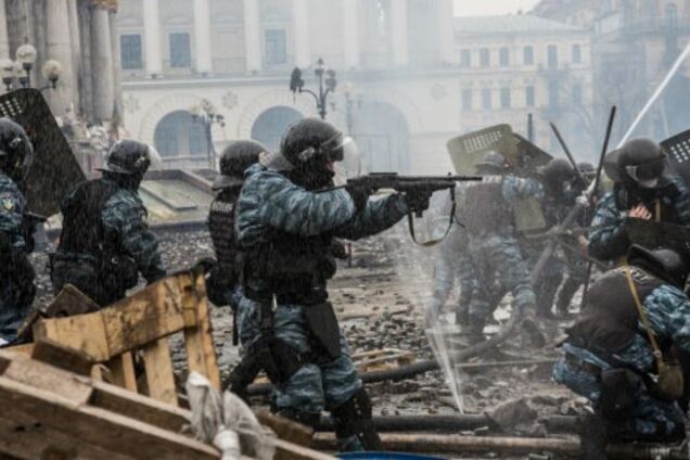 'Приховували шеврони': екс-голова СБУ заявив, що бачив на Майдані російських силовиків