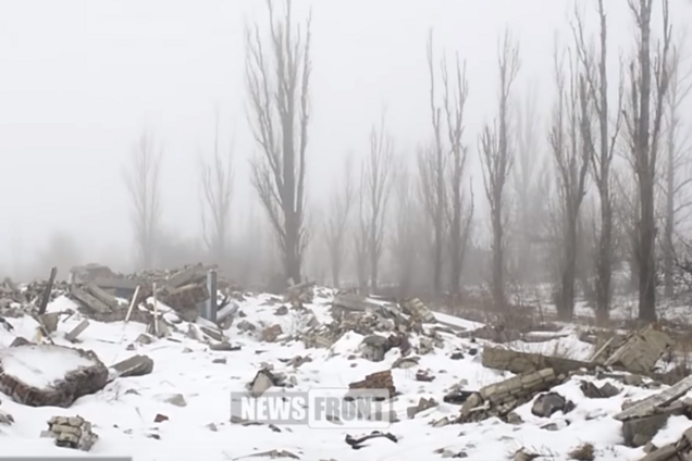 Завали, руїни і знищена техніка: який має вигляд аеропорт Луганська