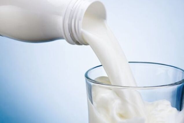 Почему одно молоко киснет, а другое тухнет: ответ эксперта