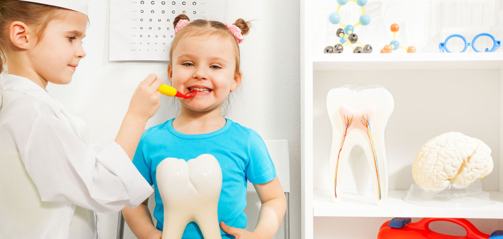 Молочные зубки у малышей: какие зубные пасты выбрать? 