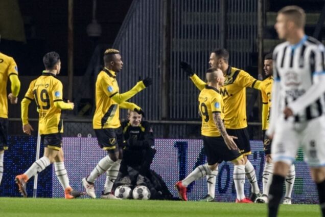 Испанский футболист забил потрясающий гол в стиле Марадоны: видео шедевра