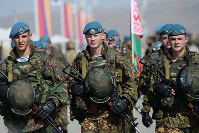Беларусь заявила о готовности отправить миротворцев на Донбасс