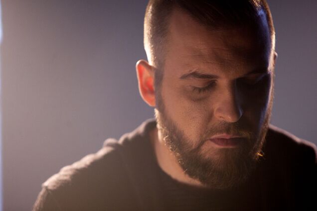 'БЕЗ ОБМЕЖЕНЬ' сняли чувственный клип на сингл 'Хочеш'