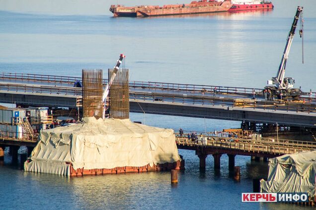 Окупанти розповіли, що відбувається з Кримським мостом