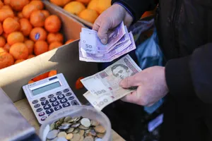 В Україні підскочили ціни на головні продукти